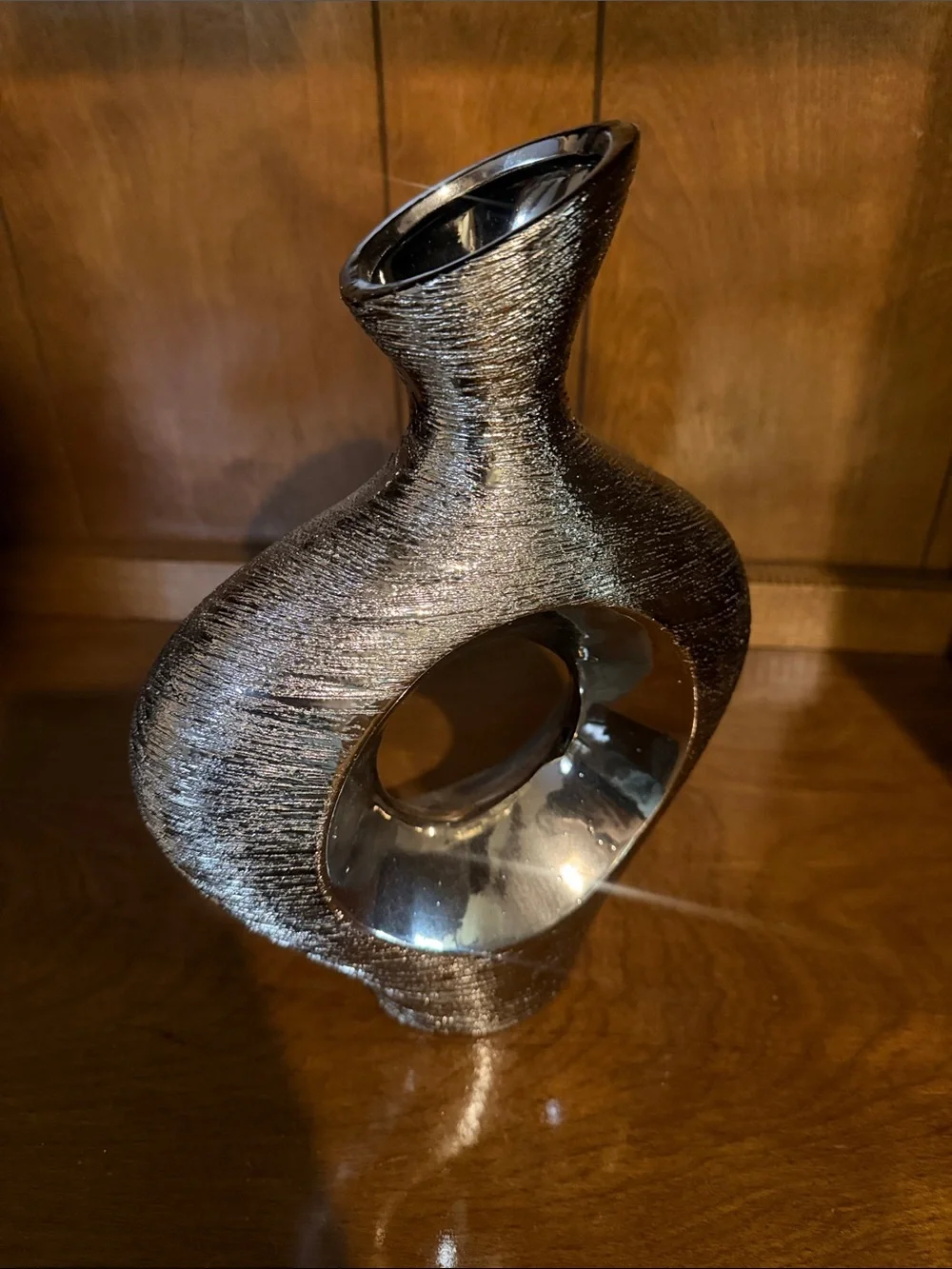 N/A stylish silver
